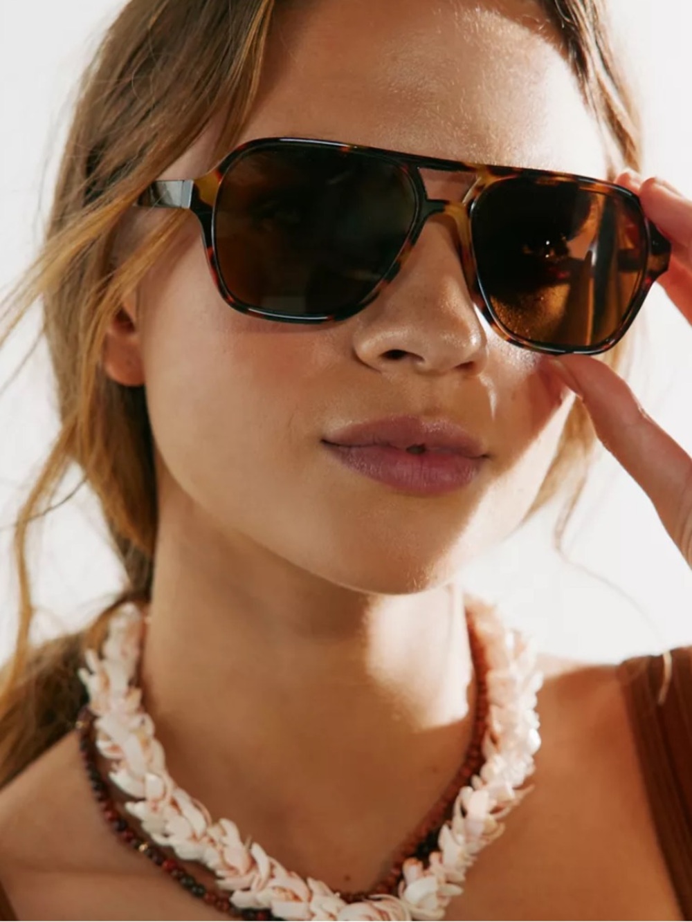 Urban Outfitters Essential Aviators